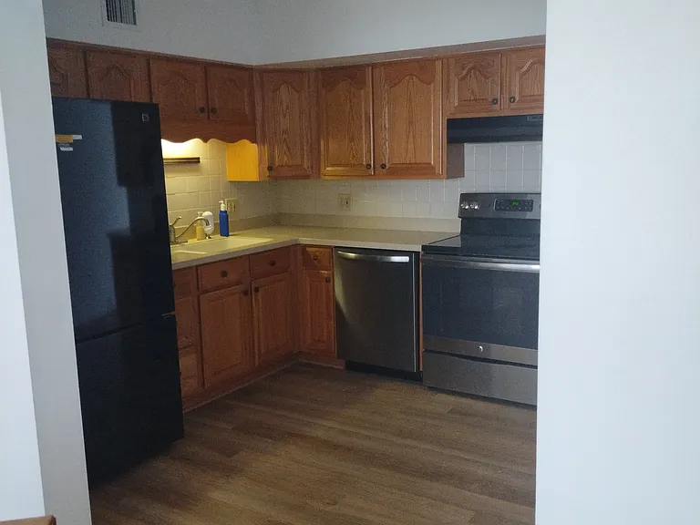 2426 Ecuadorian Way #58 — Photo 39