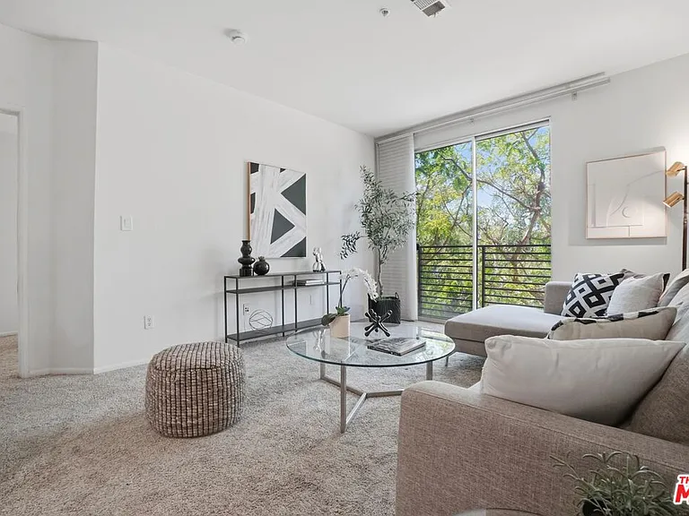 6400 Crescent Park E #301 — Photo 10