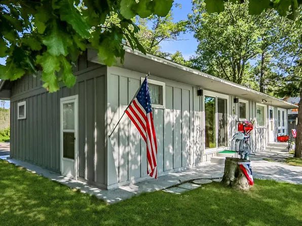 5553 Wilderness Rd, Pequot Lakes, MN 56472