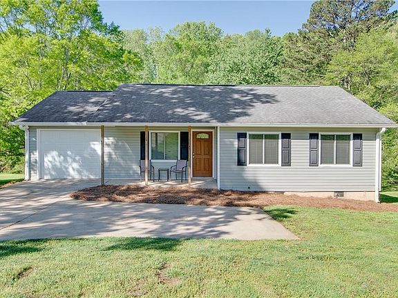 2nd image of 4546 Strickland Blvd