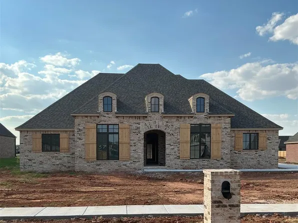 379 Venetian Ave, Piedmont, OK 73078