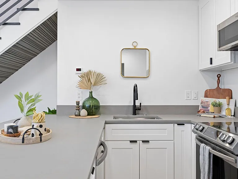 2415 Pacific St #101 — Photo 10