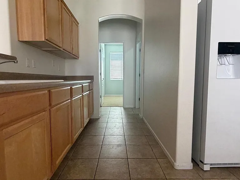 6334 S Blake St — Photo 5