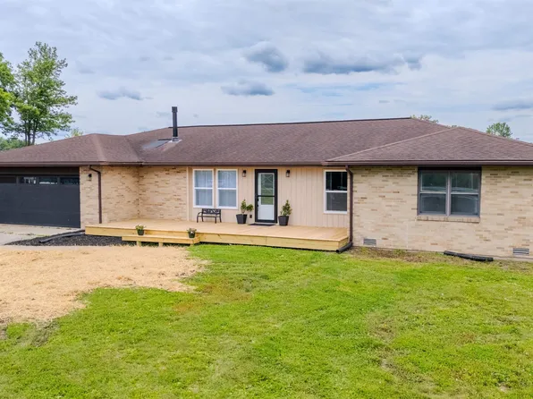656 S Main St, Upland, IN 46989