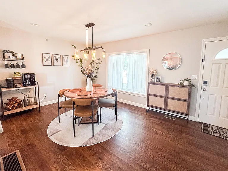 8702 W Stanford Ave — Photo 15
