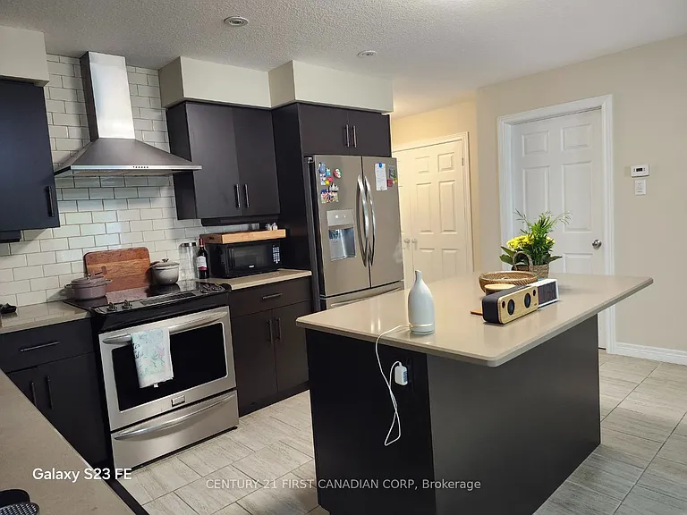 1220 Riverbend Rd #63 — Photo 9