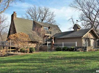 8025 47th St, Milan, IL 61264
