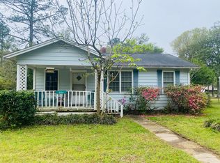 204 2nd Ave NW, Crestview, FL 32536