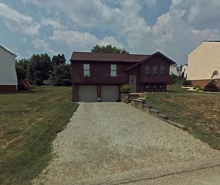 33 Regola Dr photo 1