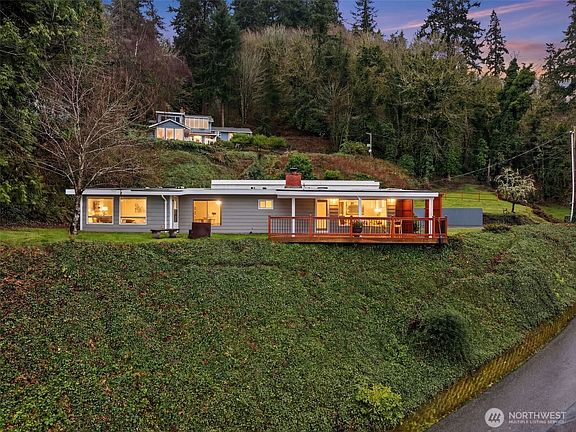 5th image of 1908 Lybecker Drive NW