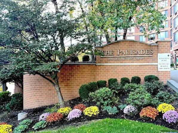 100 Old Palisade Rd APT 3305, Fort Lee, NJ 07024