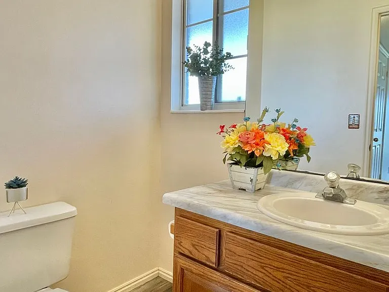 1516 S 4000 W — Photo 13