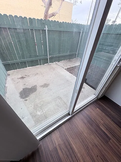 2 bed, 1.5 bath, 750 sqft, $1,950 — Photo 4