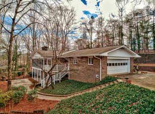 202 Chalet Cir, Dawsonville, GA 30534