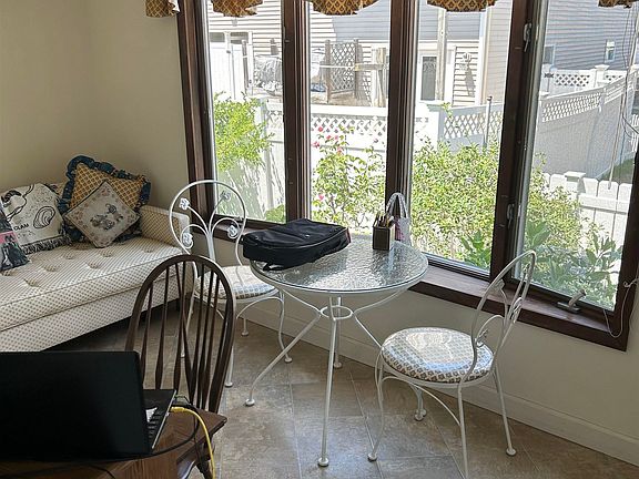 5th image of 113 91st St