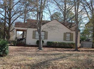 602 Lawson Dr, Perry, GA 31069