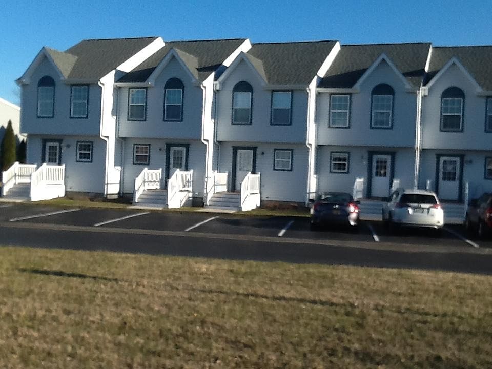 1st image of 33715 Bethany Dr