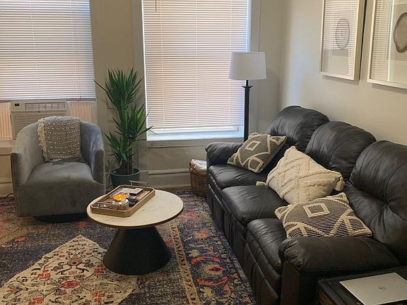 5th image of 2566 N Lincoln Ave #206
