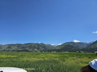 Estate 7 Loulie Ln, Bedford, WY 83112