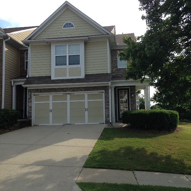 1st image of 954 Pierce Brennen Dr