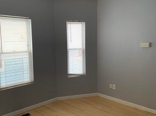 21 Huntington St #1, Lowell, MA 01852