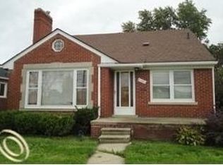 21552 Crusade Ave, Eastpointe, MI 48021