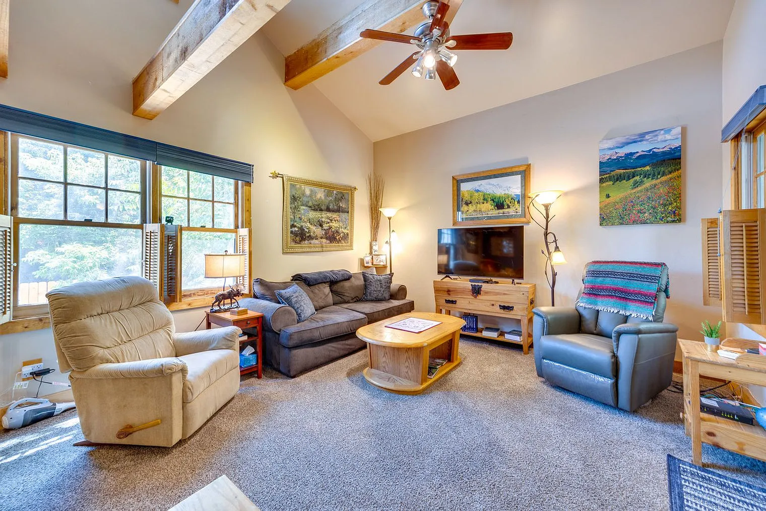 3 bed, 2.0 bath, 1797 sqft, $3,612 — Photo 1