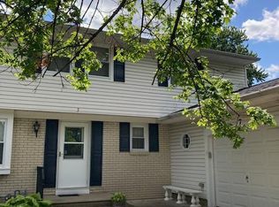 7 Roanoke Rd, Cherry Hill, NJ 08003