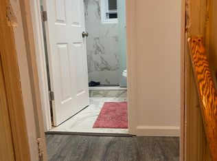 16 Berkley St, Valley Stream, NY 11581