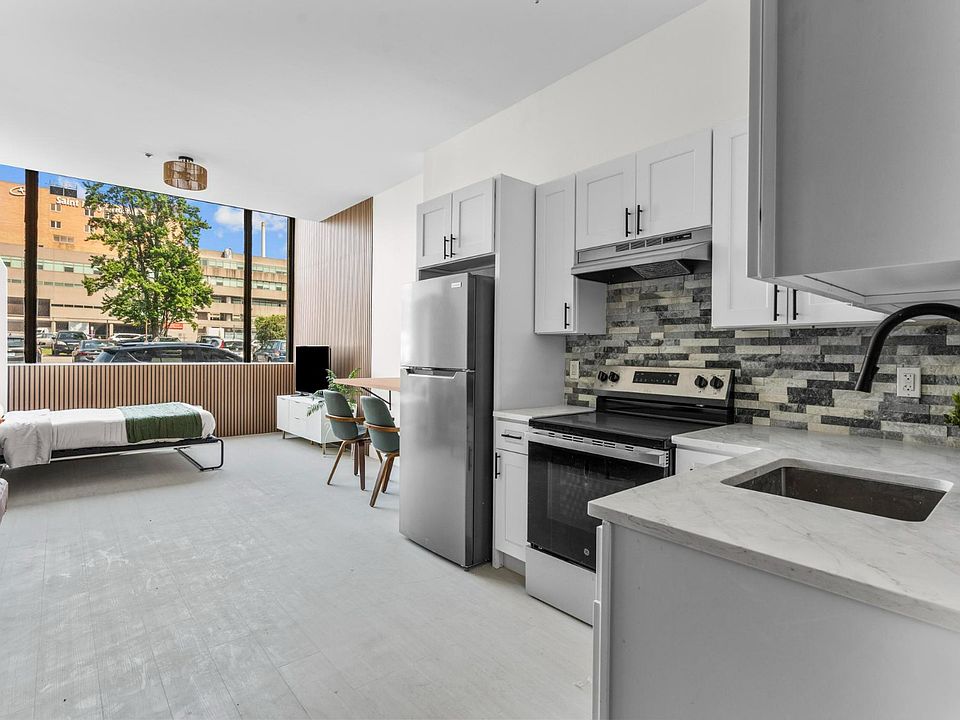 1st image of 83 Scovill St #1R