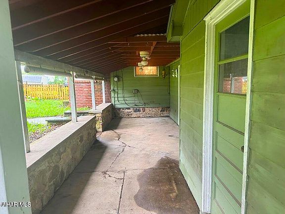 4th image of 212 E 25th Ave
