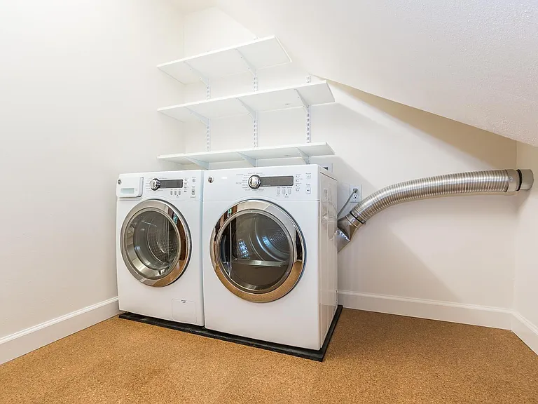 In-Unit Laundry