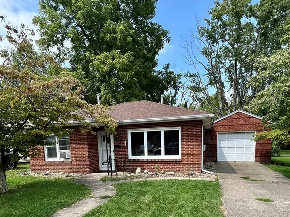 401 Elm St, Paris, IL 61944