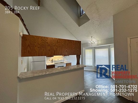 5th image of 205 Rockyreef Cir