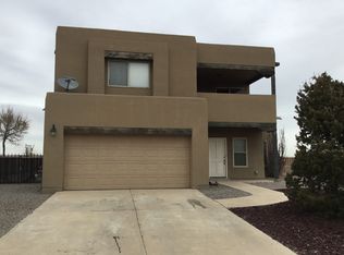 709 Loma Pinon Loop NE, Rio Rancho, NM 87144