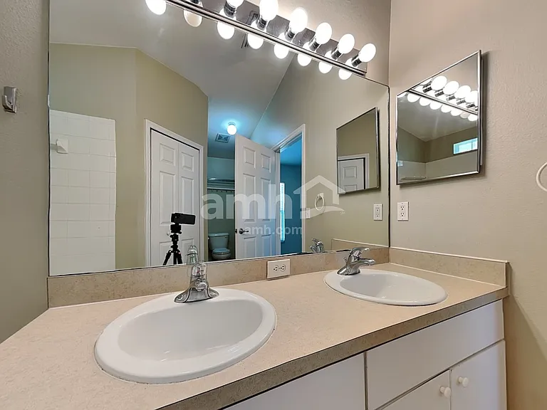 4937 Whistling Pines Ct — Photo 11
