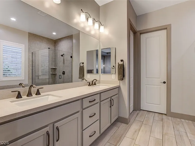11854 Albissola Ave — Photo 24