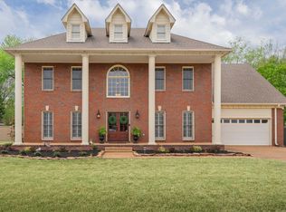 1347 Pinpointe Dr, Collierville, TN 38017