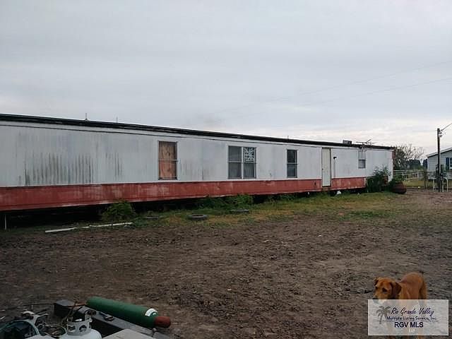 2nd image of 20832 Thompson Rd