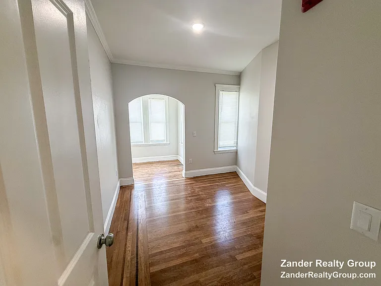 51 Pasadena Rd #2 — Photo 9