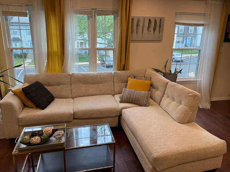 4112 Silver Park Ter — Photo 10