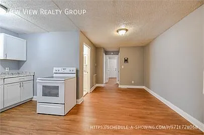 108 Sylvania Ave #2 — Photo 20