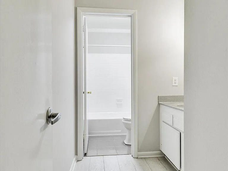 4958 Edmondson Pike #B10 — Photo 6