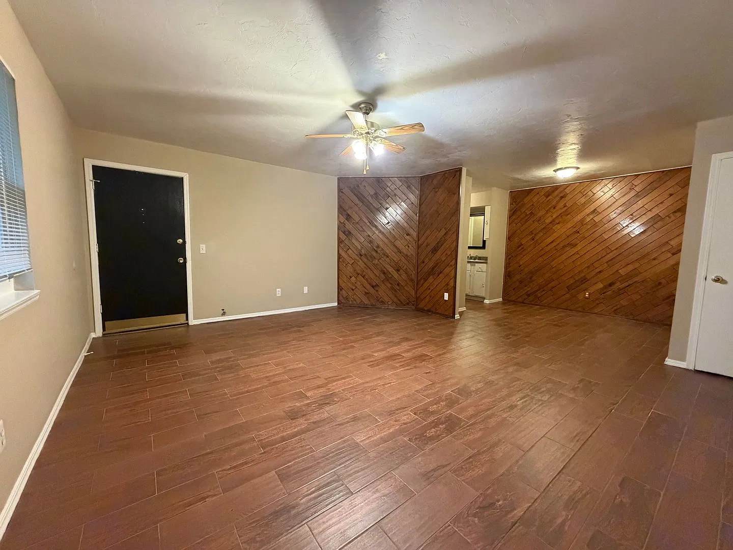 1 Bedroom 1 Bath Condo In Nw Okc Nw Expressway And Wilshire — Photo 4