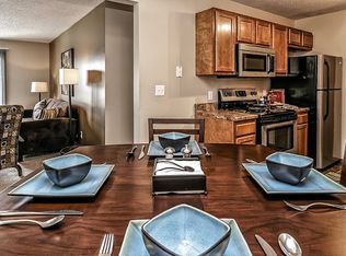 Huntington Park, Papillion, NE 68046