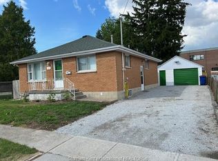39 Ingram St N, Chatham Kent, ON N7L 3N6