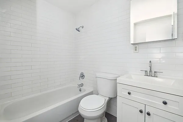 Rented by Brown Harris Stevens | media 6