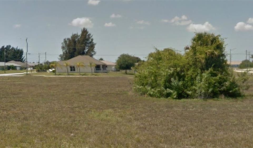 2nd image of 6 El Dorado Blvd S