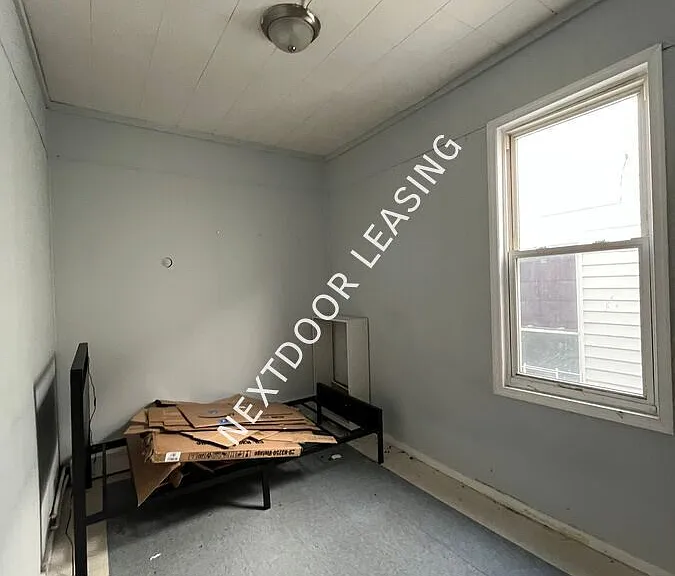 96 Brown Pl #SINGLEFAM — Photo 17