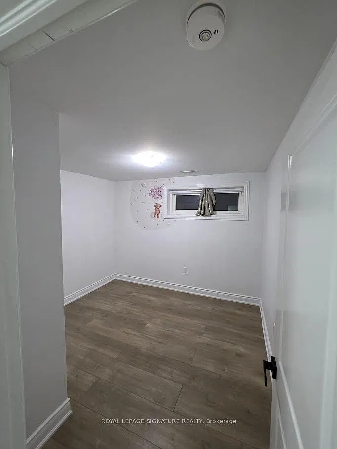 2 bed, $1,950 — Photo 4